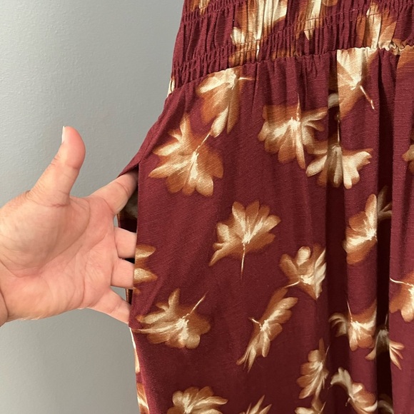 Ava & Viv Red Long Sleeve V-Neck Sundress - Picture 7 of 13